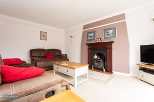 Sitting Room- click for photo gallery